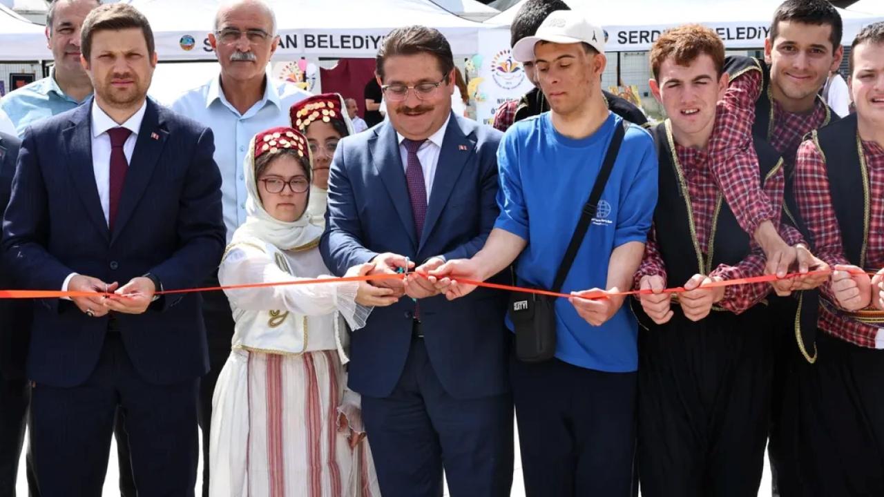 Özel Eğitim Şenliği’nde emeğin ve başarının sergisi