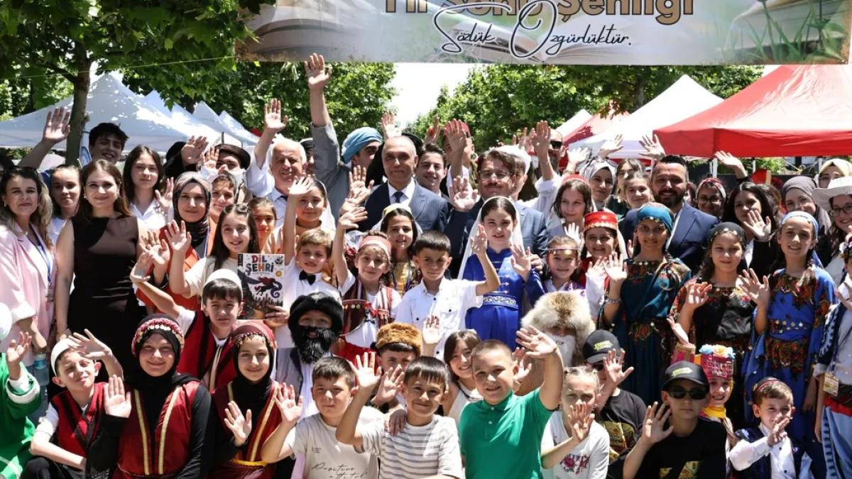 Sakarya’da Dilimizin Zenginlikleri Şenliğine yoğun katılım