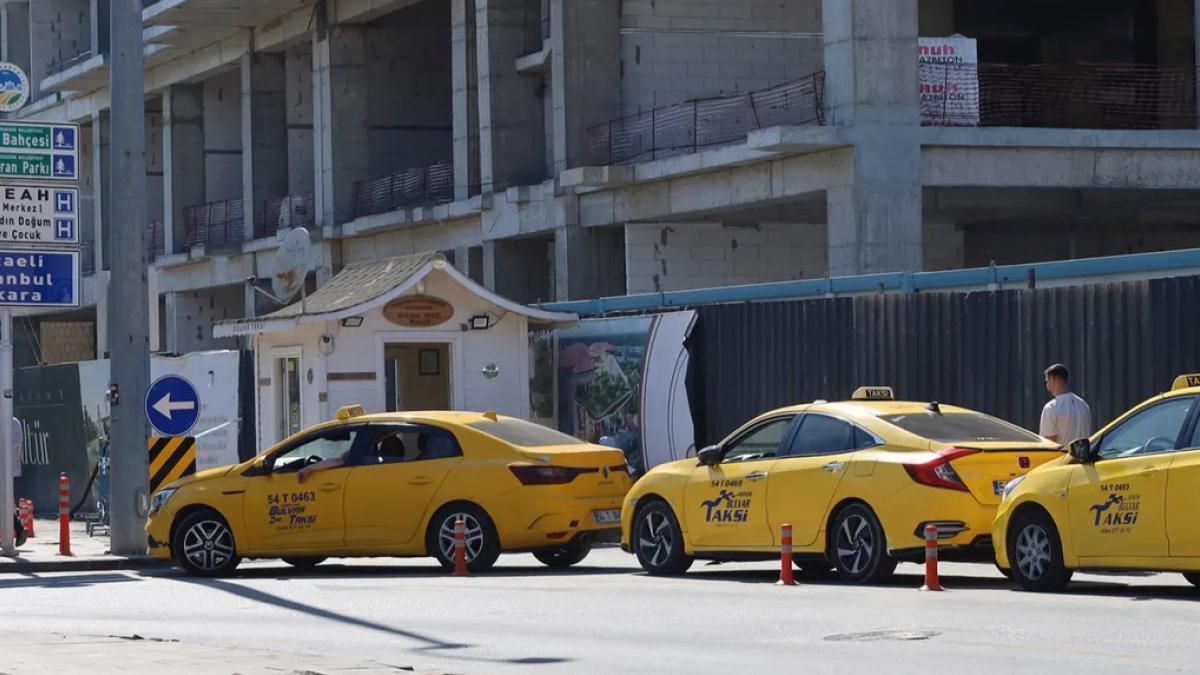 Sakarya’da taksi durakları tek tıkla görülebilecek