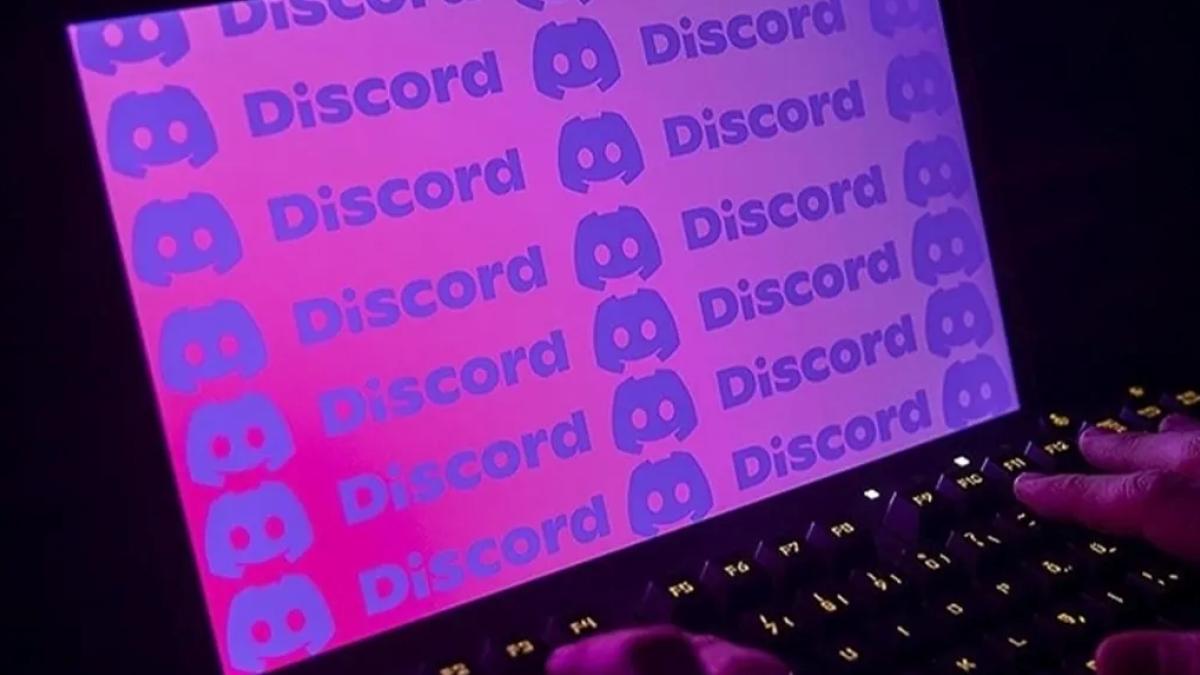 Uraloğlu’ndan Discord müjdesi