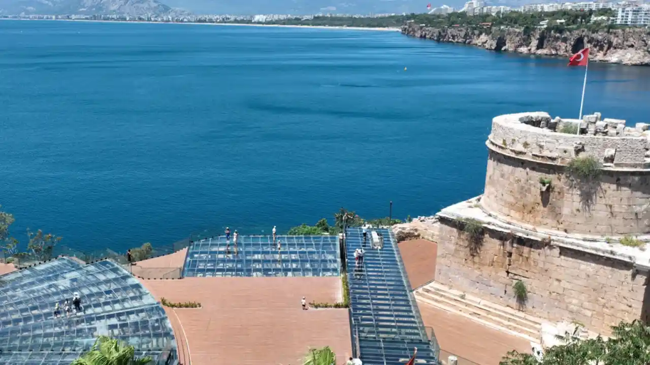Antalya’da Hıdırlık Kulesi yeniden ziyarete açıldı