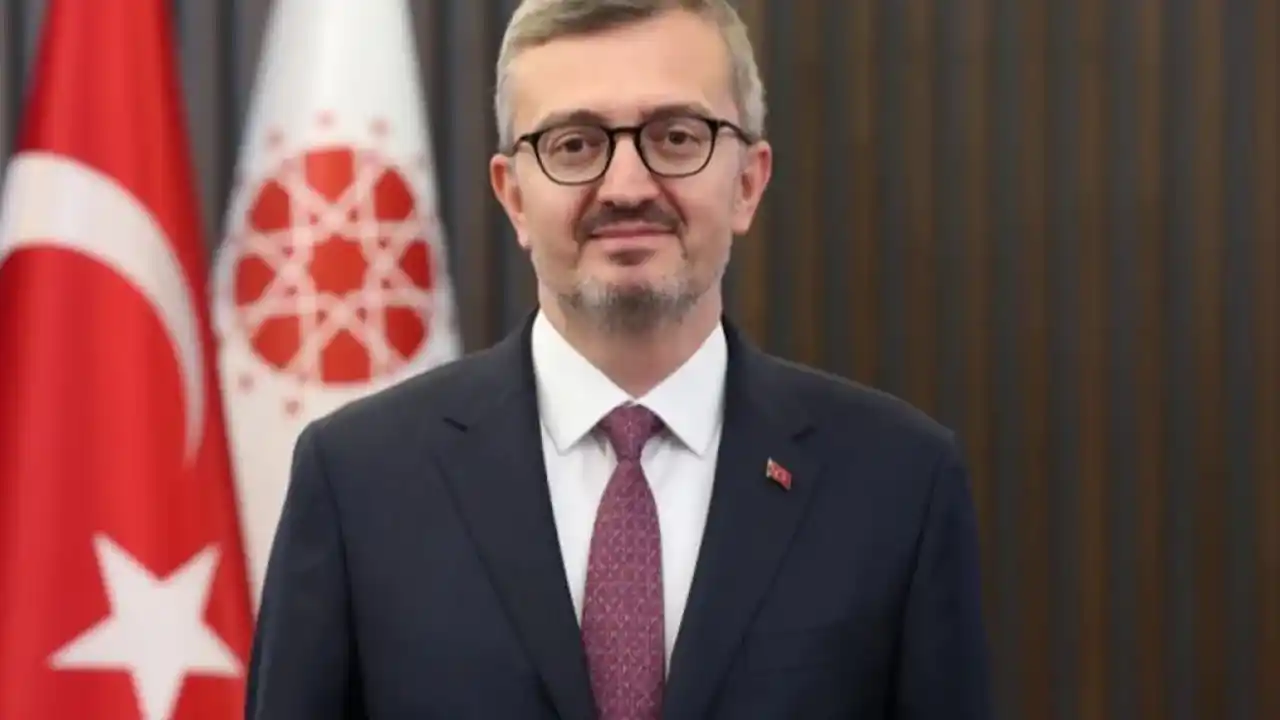 AP’nin Kıbrıs kararına bir tepki de İletişim Başkanı Duran’dan