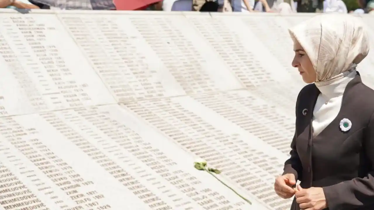 Bakan Göktaş: Srebrenitsa Soykırımı’nı unutturmayacağız