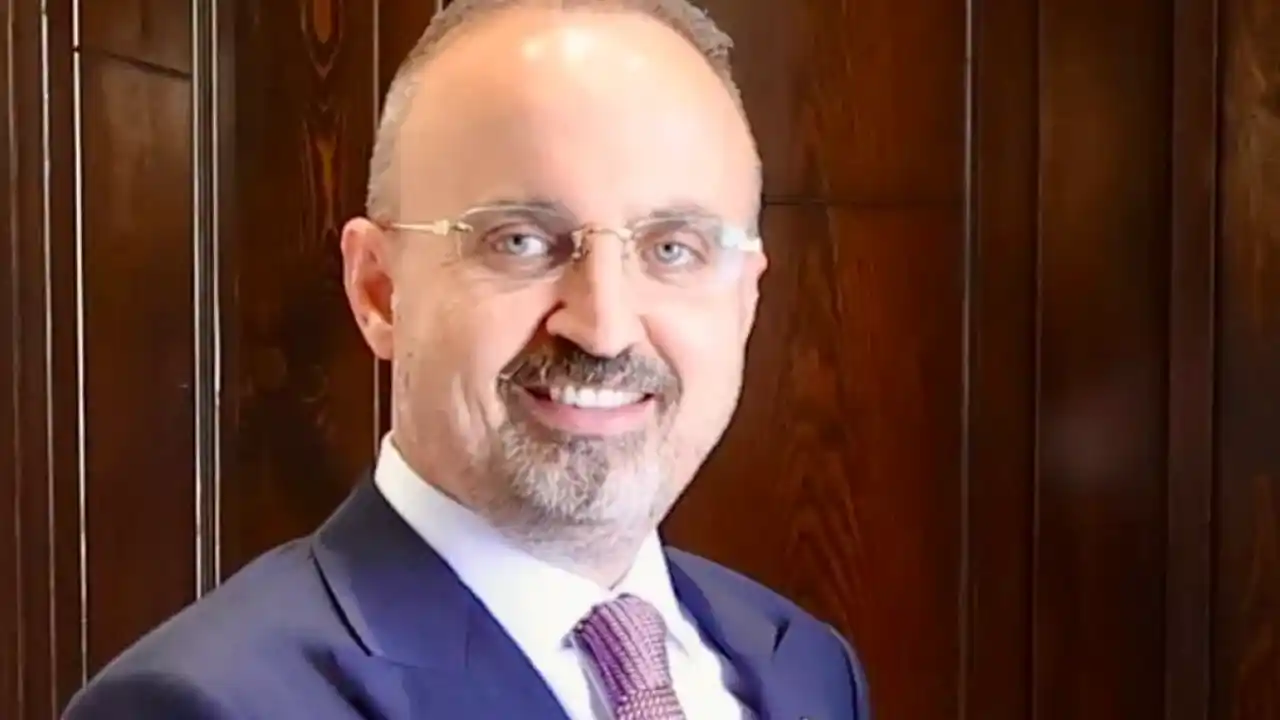 Bakan Yardımcısı Bülent Turan: Dernek denetimlerinde karar merci sosyal medya değil, yargıdır