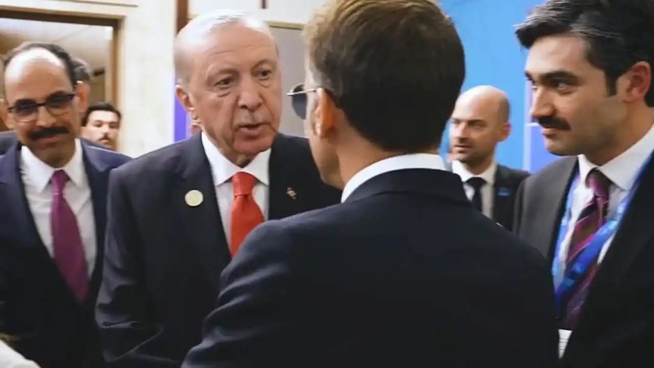 Fransa Cumhurbaşkanı Macron’dan mevkidaş paylaşımı