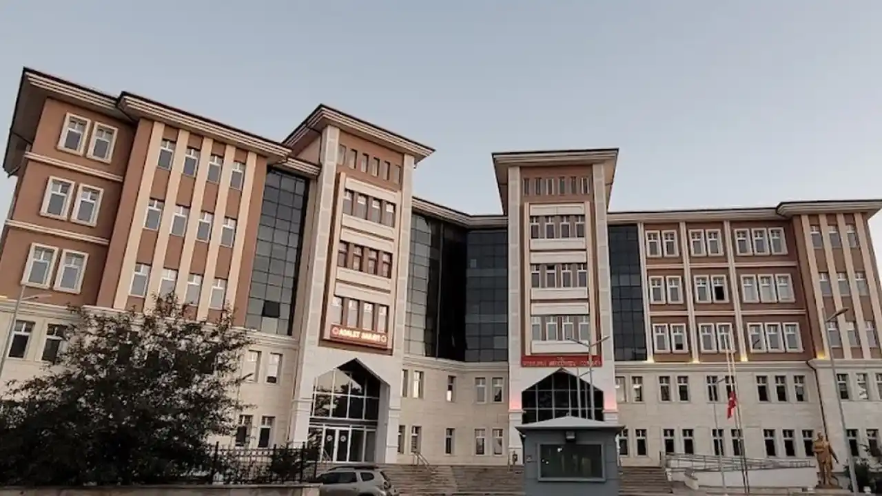 HSK’dan Suşehri Adliyesi kararı… Bölge derecesi yükseltildi
