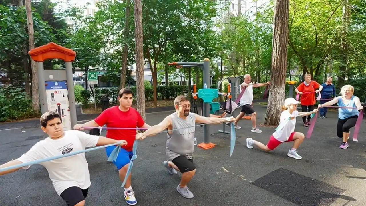İstanbul Beylikdüzü güne zinde başlıyor