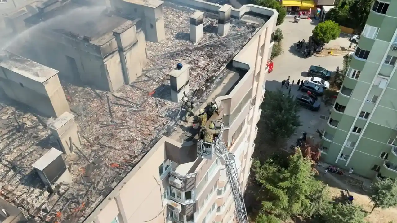 İzmir itfaiyesinin hızlı müdahalesi hayat kurtardı