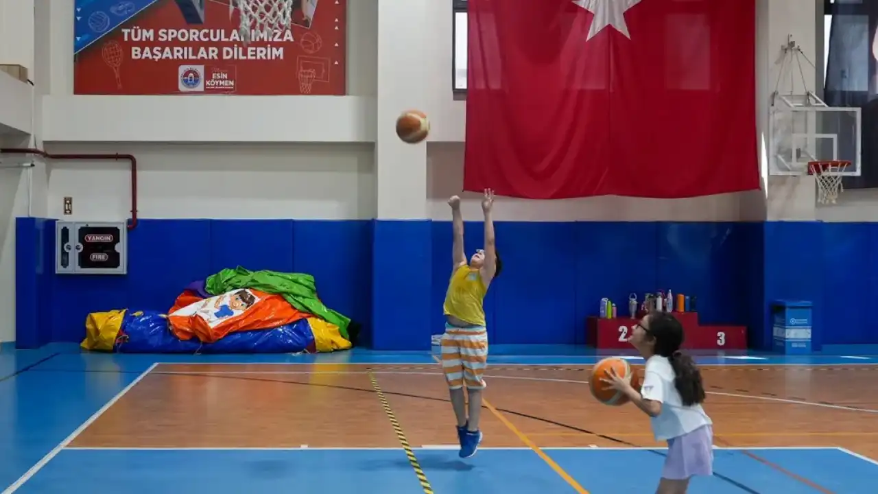 Maltepeli çocukların tatili sporla geçiyor