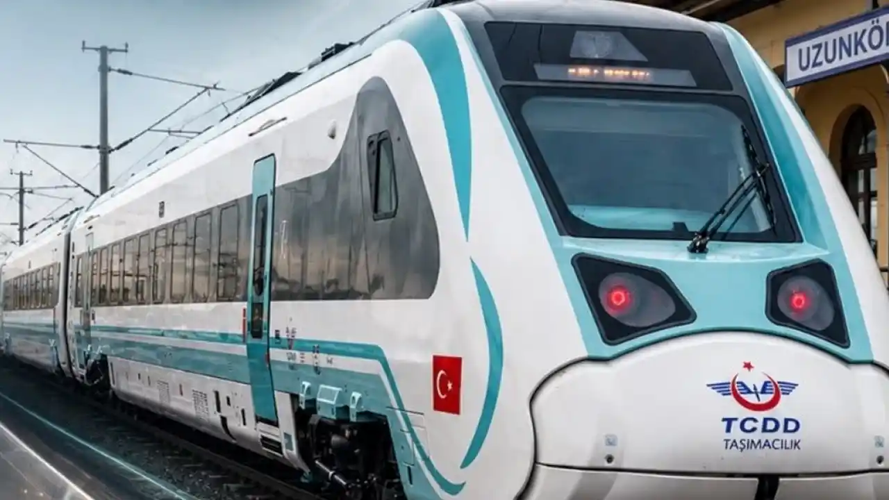 Milli elektrikli tren setleri Uzunköprü-Halkalı hattında ilk sefere 22’sinde çıkıyor