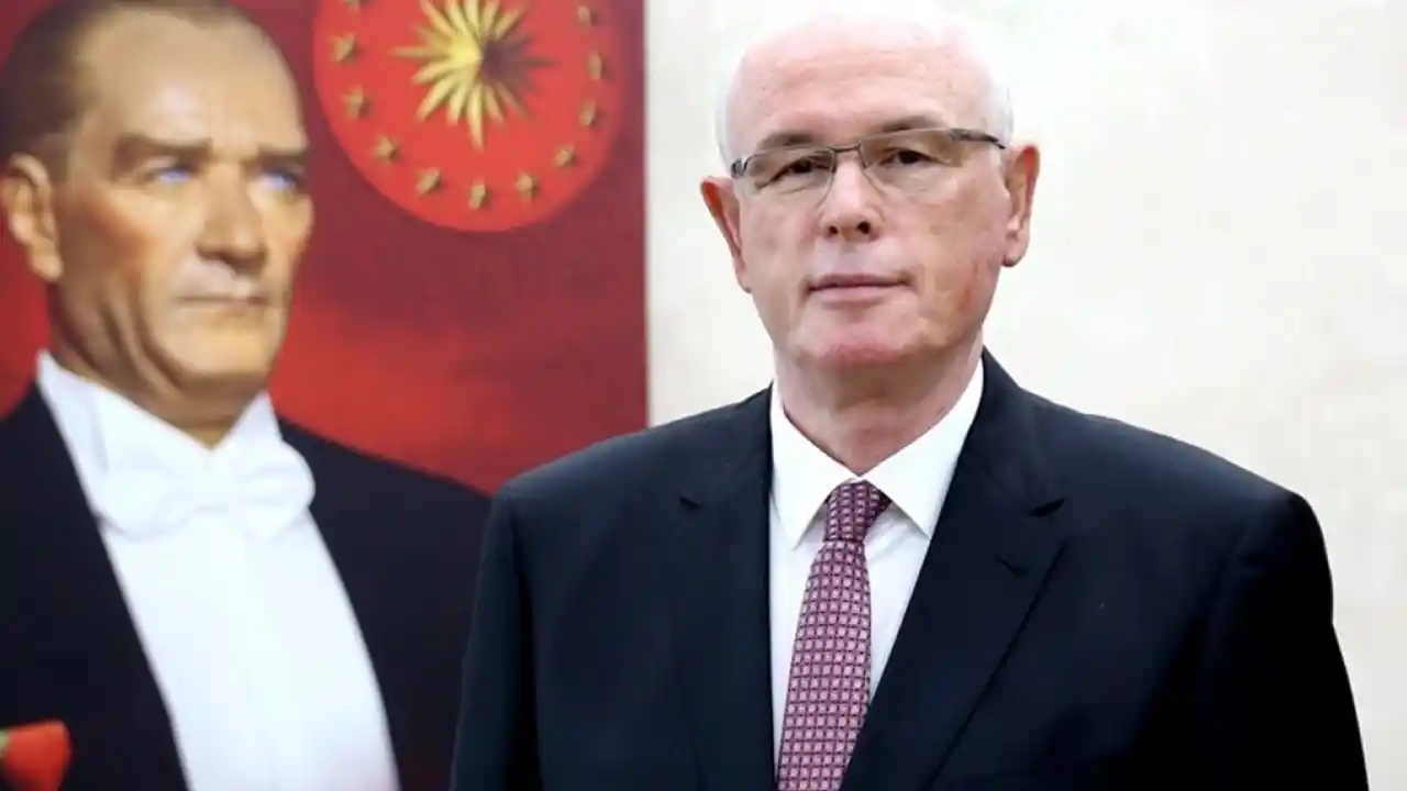 Odunpazarı Belediye Başkanı Kazım Kurt CHP’den istifa etti