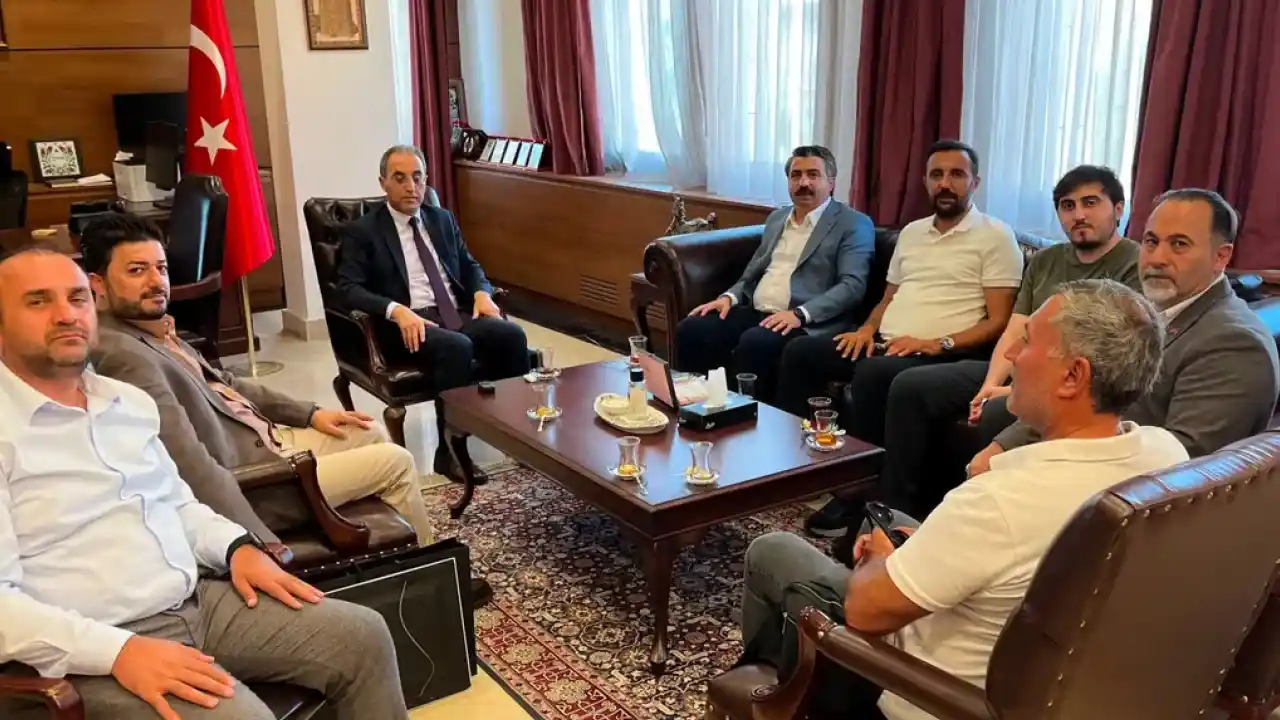Başkan Oktay Yılmaz’dan Nahçıvan Başkonsolosluğu’na ziyaret