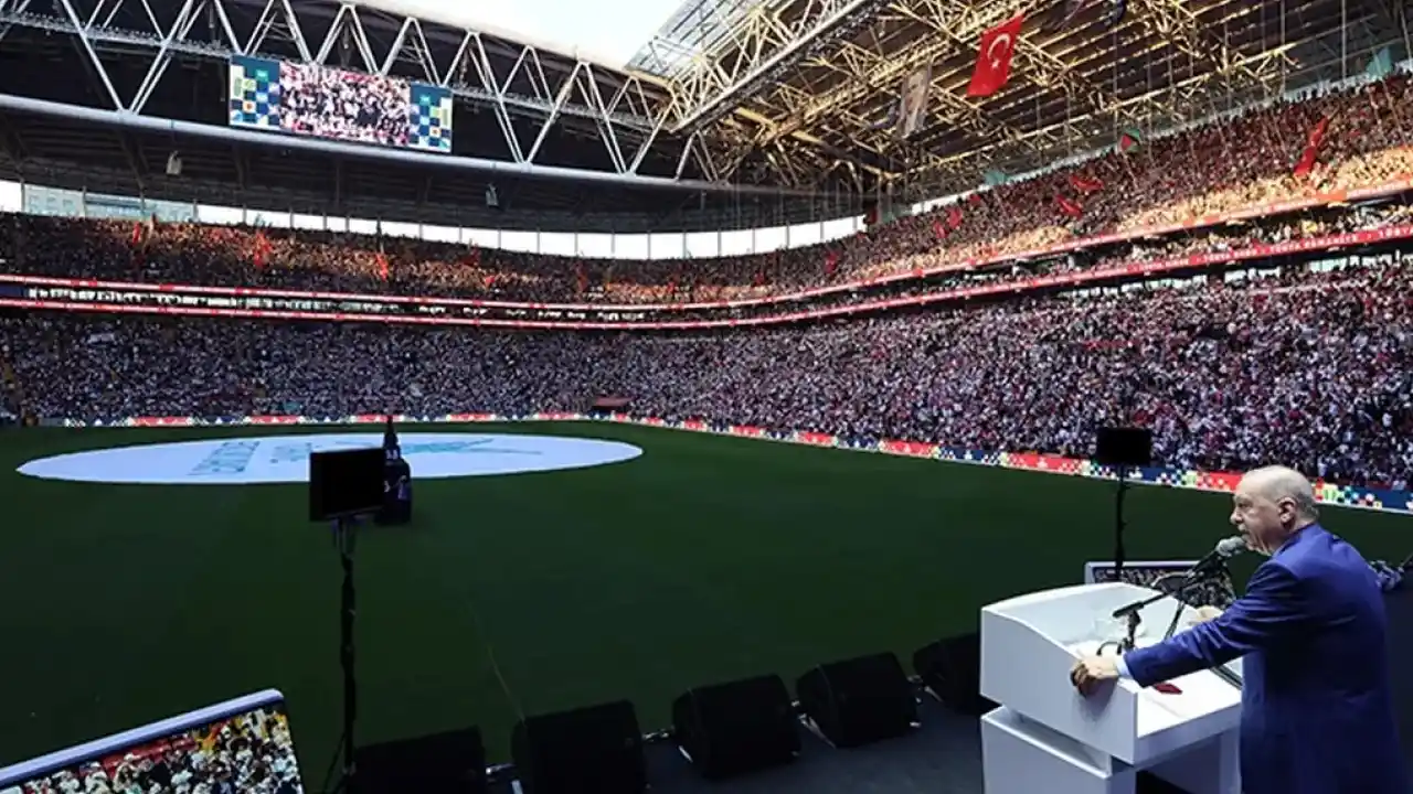 Erdoğan: Türkiye’yi ileriye gençlik taşıyacak