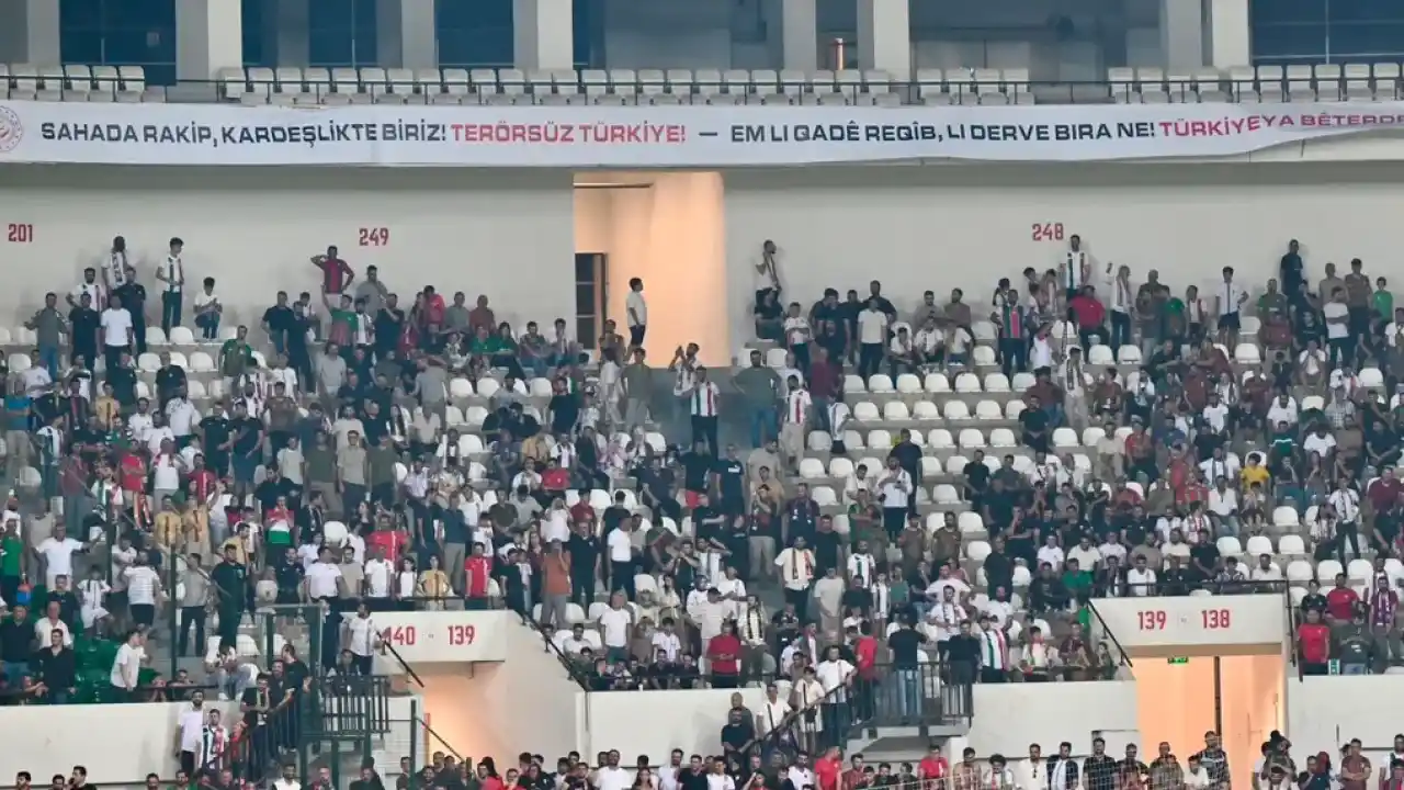 İki bakanlıktan Süper Lig maçında kardeşlik mesajı