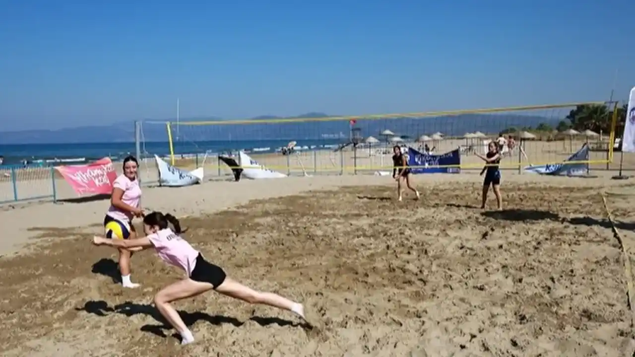 İzmir Efes Selçuk’ta Zafer Kupası gençleri buluşturdu
