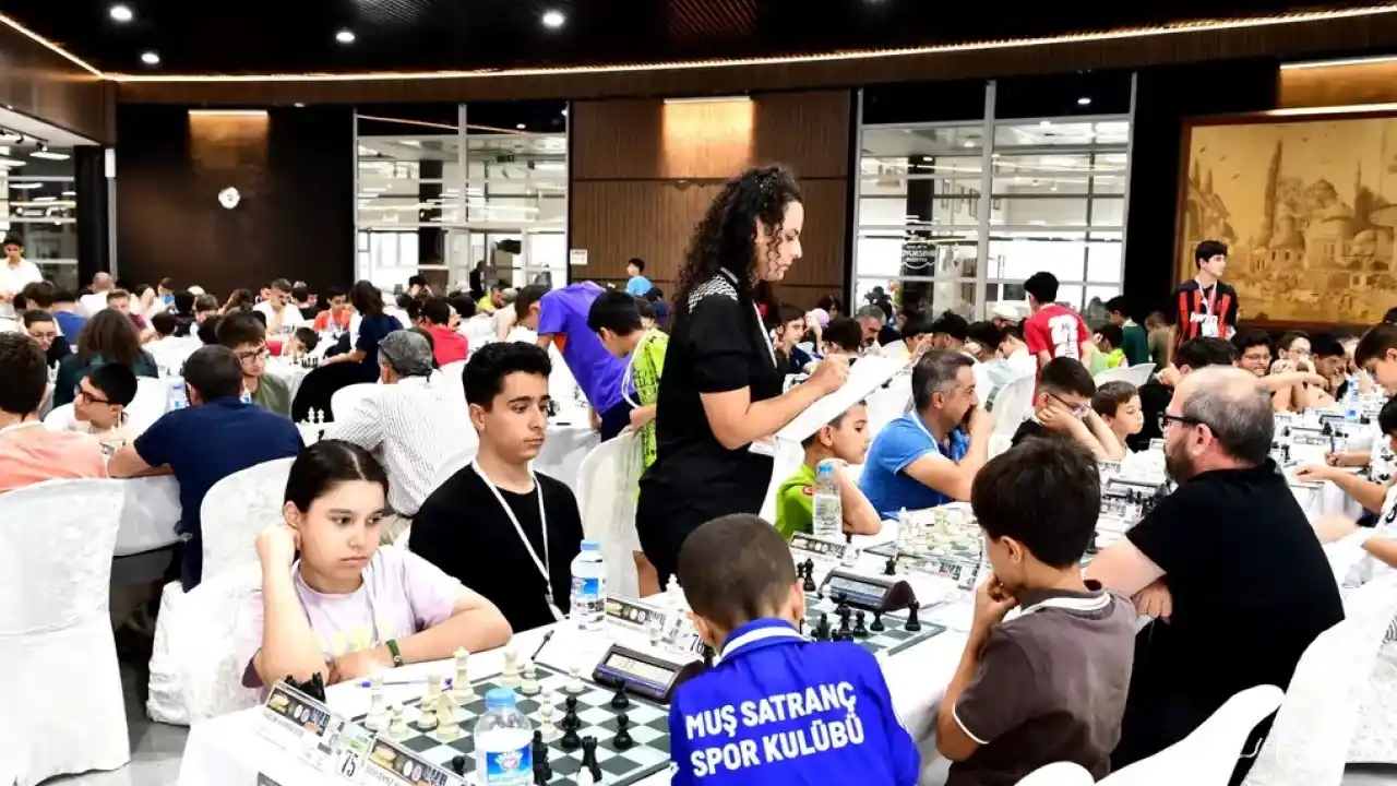 Malatya ‘Altın Kayısı’da satranççıları ağırlıyor