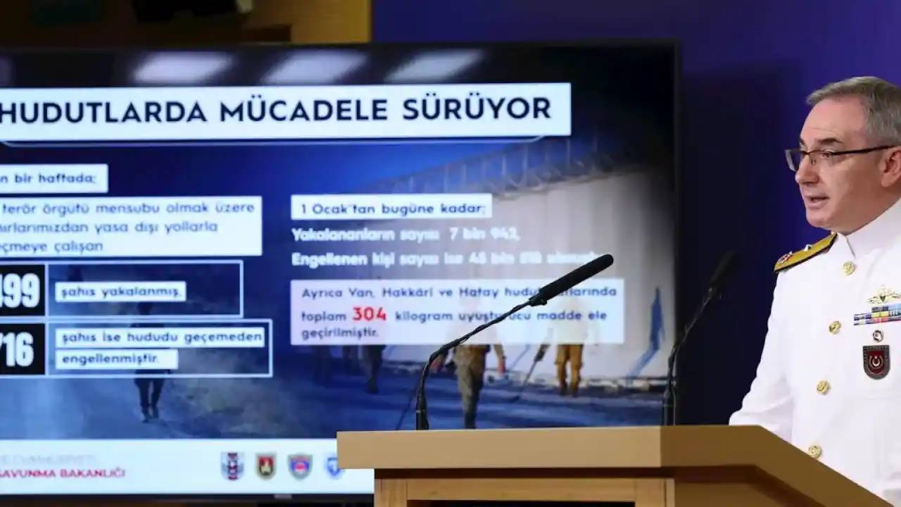 MSB: 3 PKK’lı terörist teslim oldu… Hudutlarda mücadele sürüyor