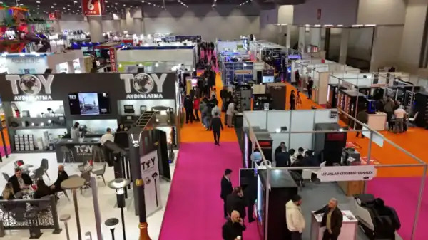 Akıllı şehir çözümleri ocak ayında İstanbul'da buluşacak