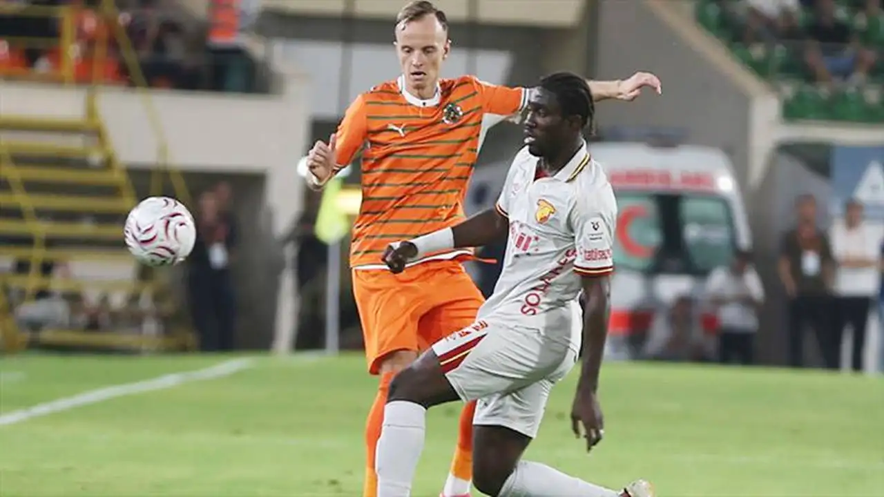 Corendon Alanyaspor 2-2 Göztepe (Maç Sonucu) Alanya’da kazanan çıkmadı!