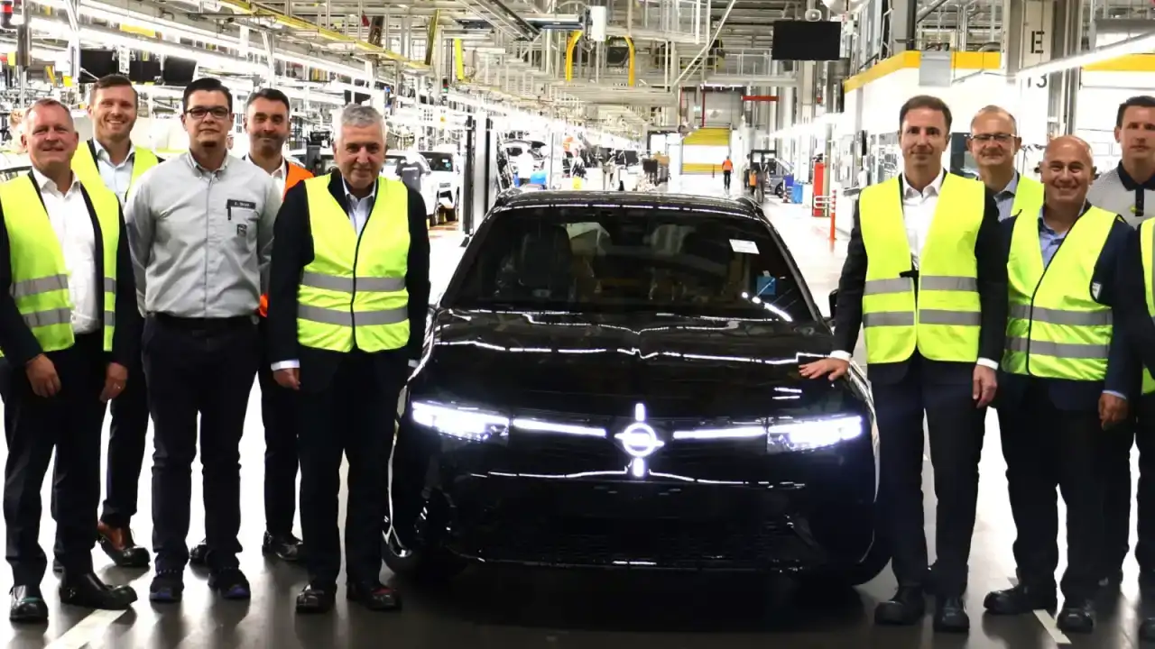 Bursa merkezli Tofaş Opel ile iş birliğini güçlendiriyor