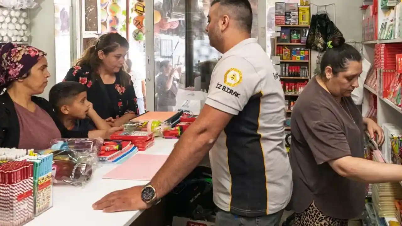 Çocuklara kırtasiye desteği, ailelere nefes