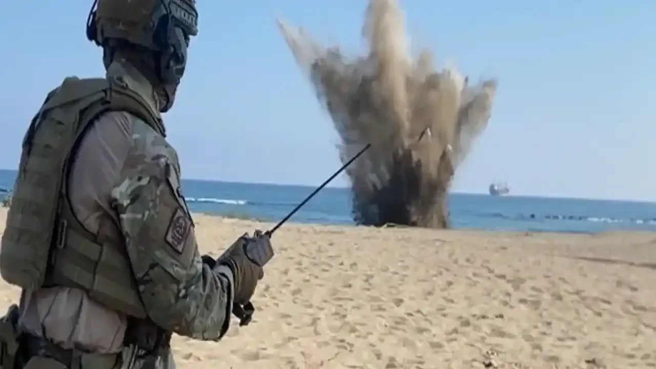 Karadeniz’de Şüpheli Cisimler Ortaya Çıktı, Hızlı İmha!