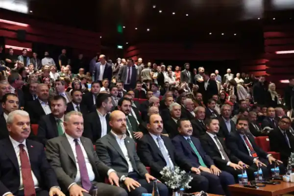 Konya'da Filistin Gençlik Forumu düzenlendi