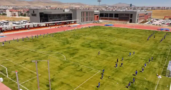 Konya Selçuklu'da spor yatırımları yerinde incelendi