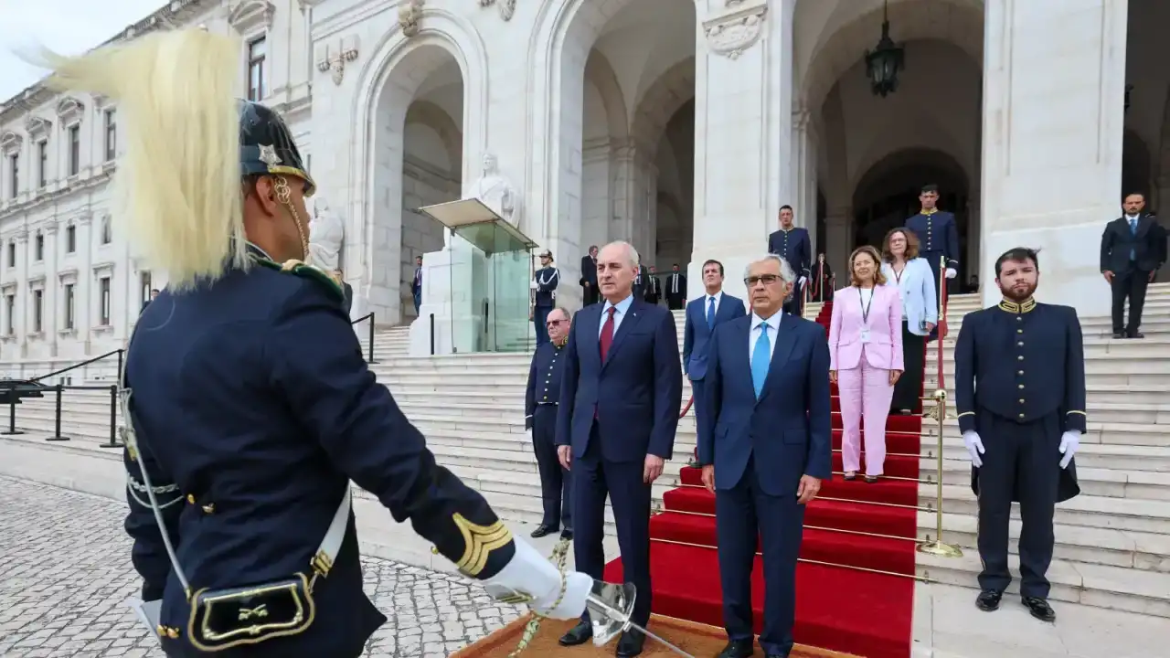Kurtulmuş Portekiz Meclis Başkanı ile görüştü