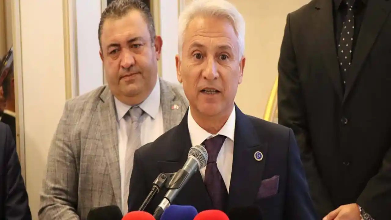 MHP Kırıkkale’de Mekki Varol yeniden il başkanı seçildi