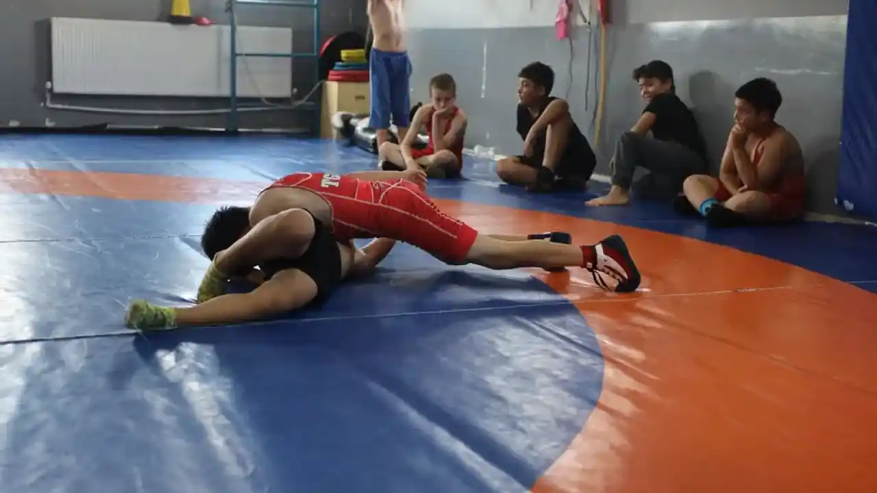 Sakarya’da Yağlı Güreş Spor Okulları’nda ön kayıtlar başladı