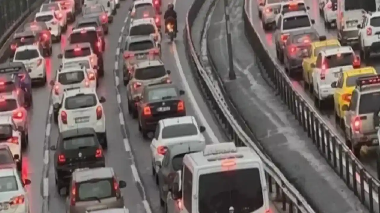 Toplam taşıt sayısı 35 milyona yaklaştı… Ağustos’ta Renault başı çekti