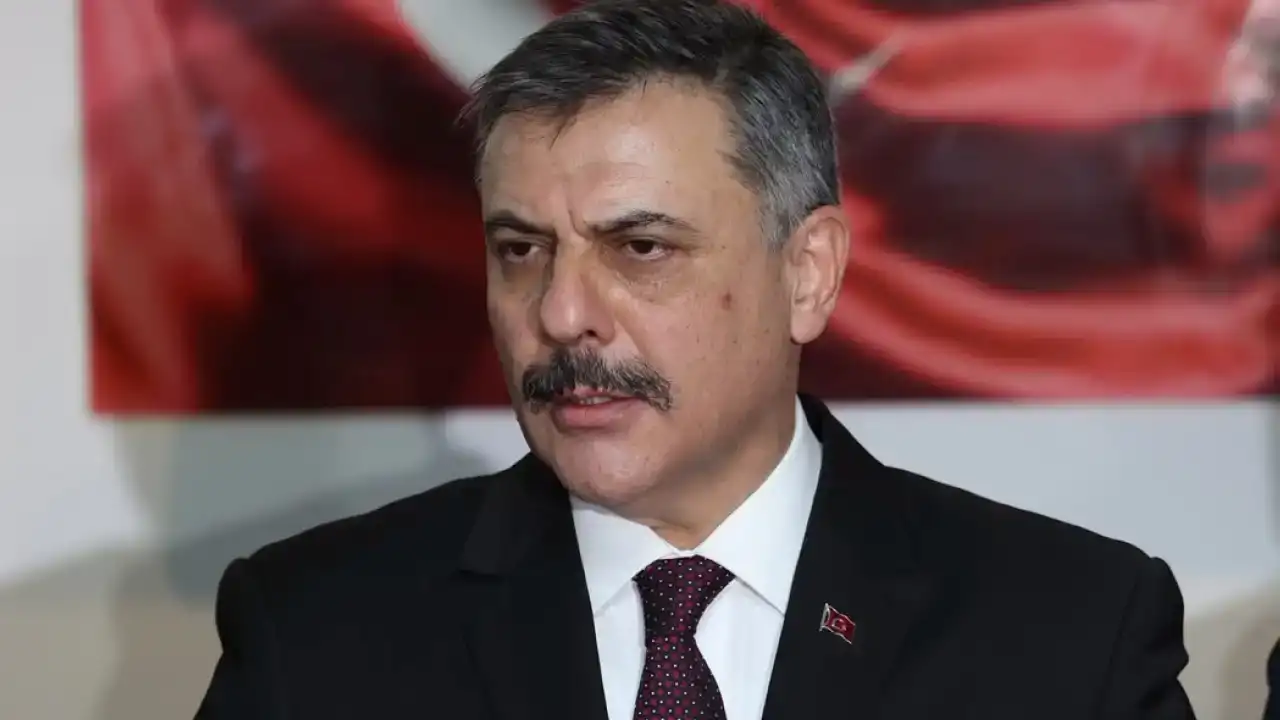 Manisa’daki maden göçüğünde mahsur kalan işçileri kurtarma çalışmaları sürüyor