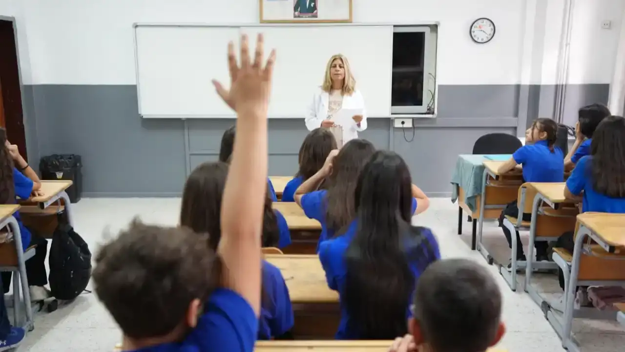 Türkiye genelinde örgün eğitimdeki öğrenci sayısı on yedi milyonu aştı